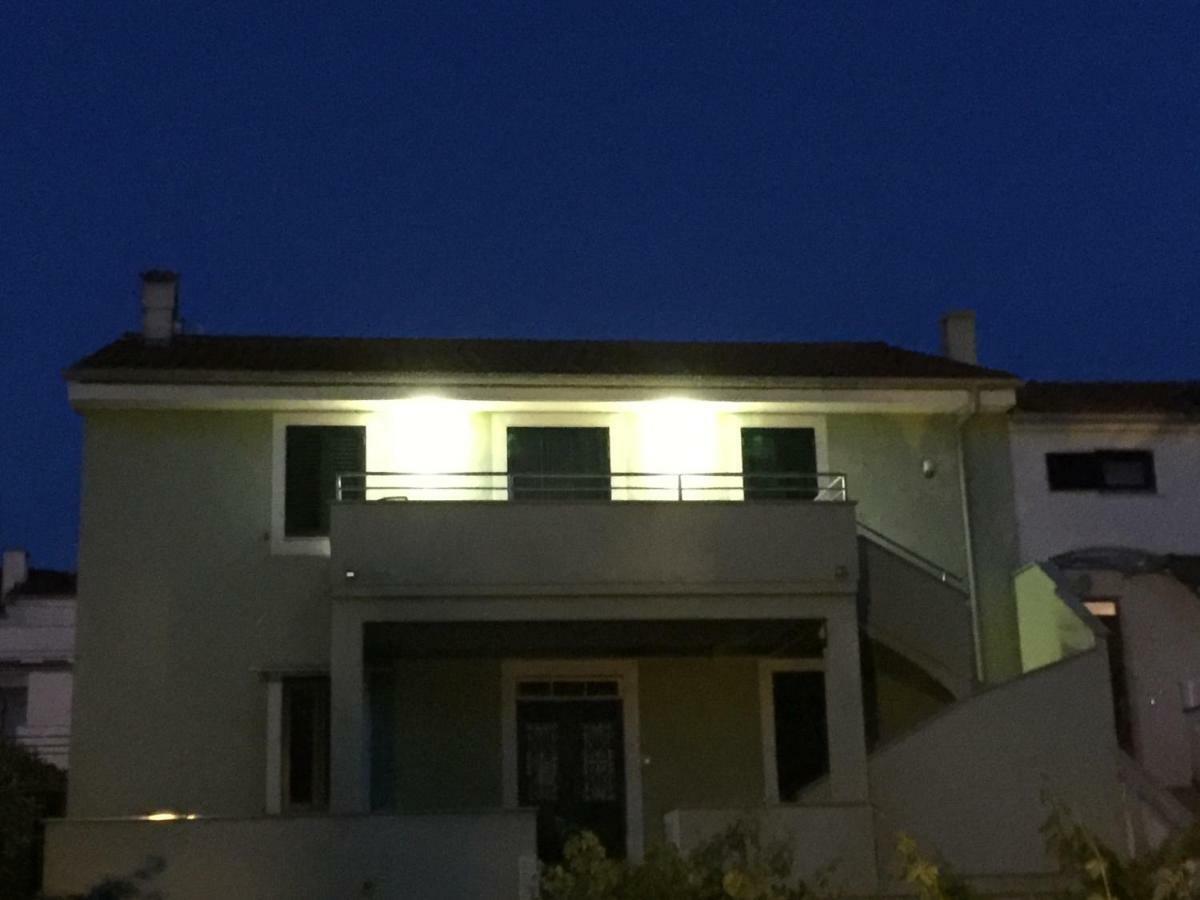 Villa Olea Punat Exterior photo