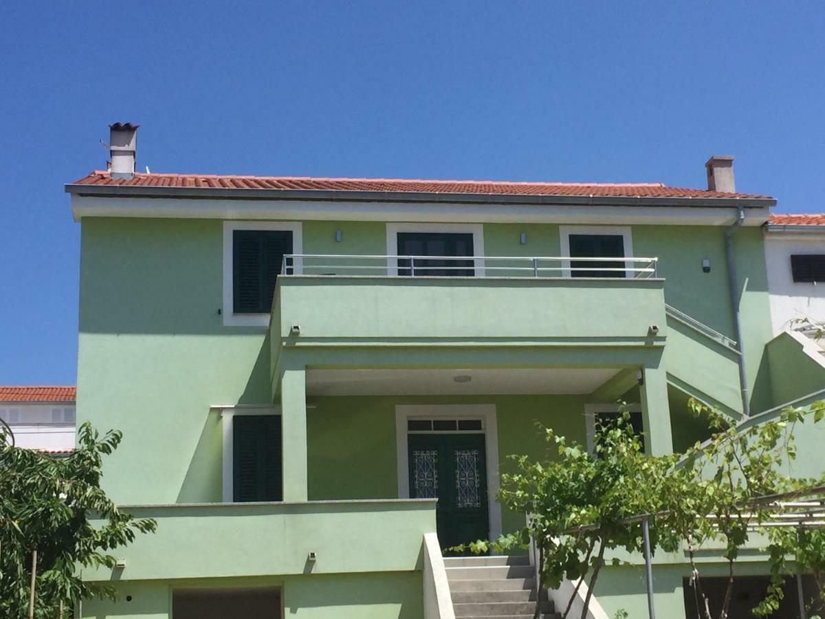Villa Olea Punat Exterior photo