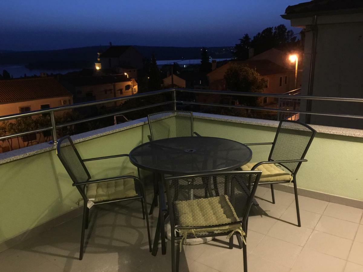Villa Olea Punat Exterior photo